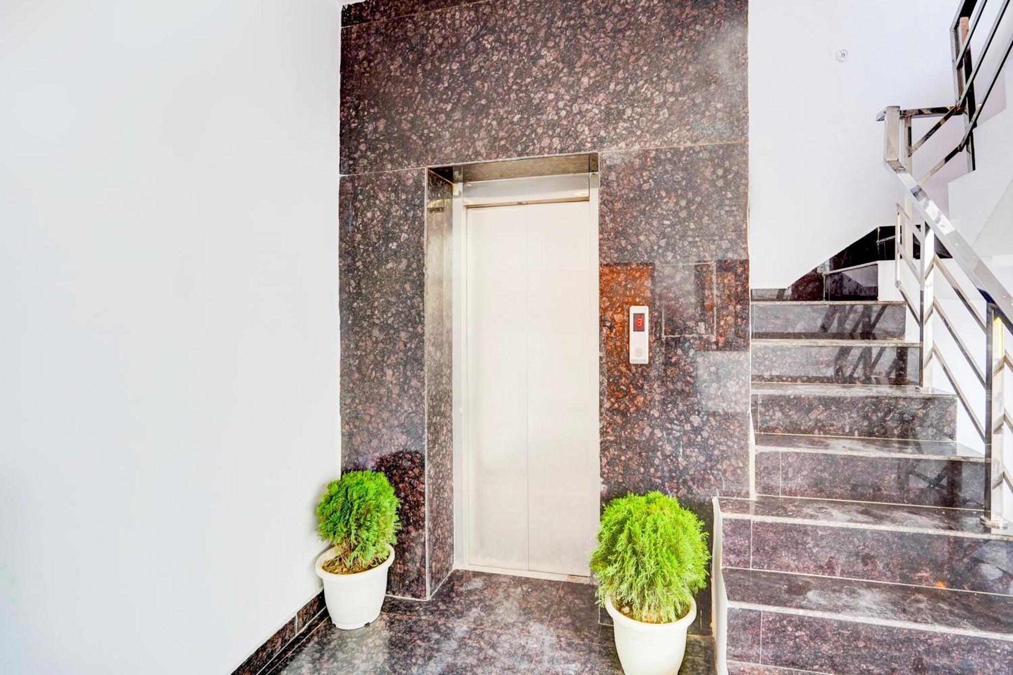 Hotel O Shyam Residency Delhi (National Capital Territory of India)